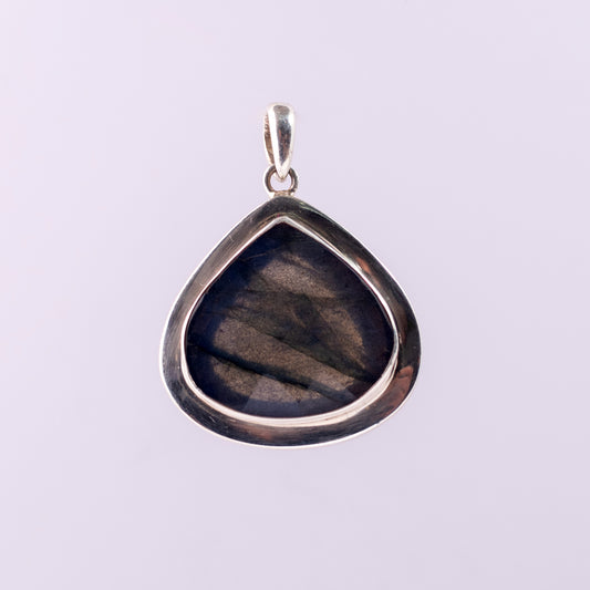 labradorite pendant