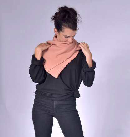 knit scarf with frill